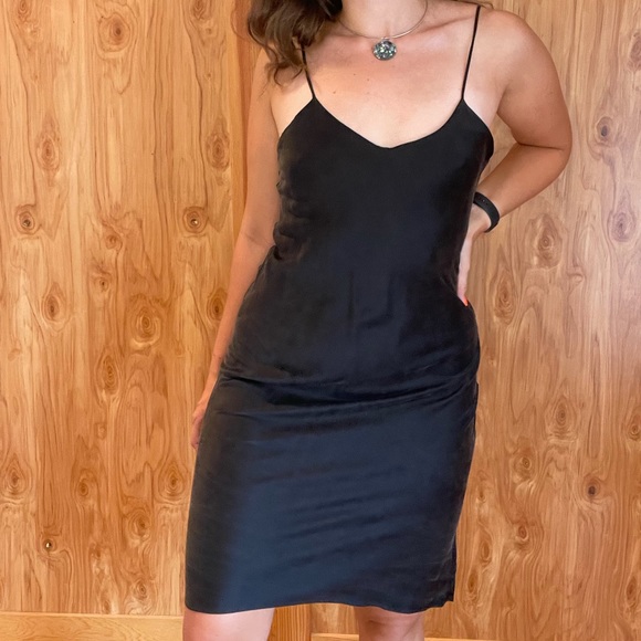 Vintage Gold Label Victoria’s Secret Silk Dress - Picture 2 of 6